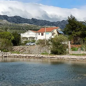 Paklenica Sport Apartman Stari Grad